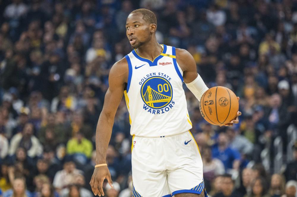 在防守端提 在防守端提